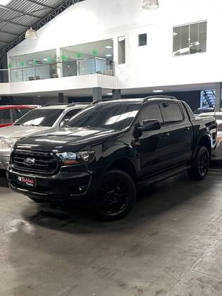 FORD RANGER 2.2 BLACK 4X2 CD 16V DIESEL 4P AUTOMÁTICO